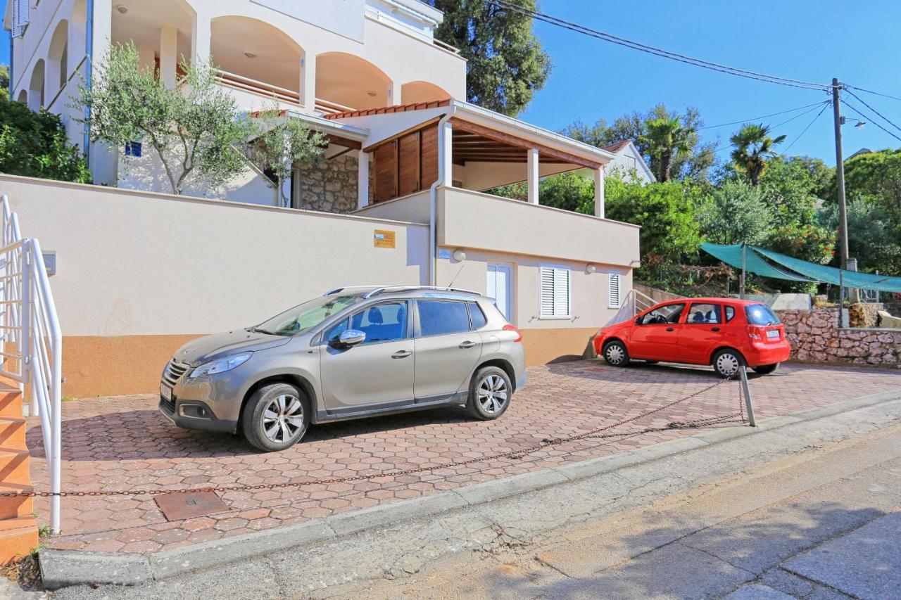 Apartments By The Sea Seget Vranjica, Trogir - 13771 외부 사진