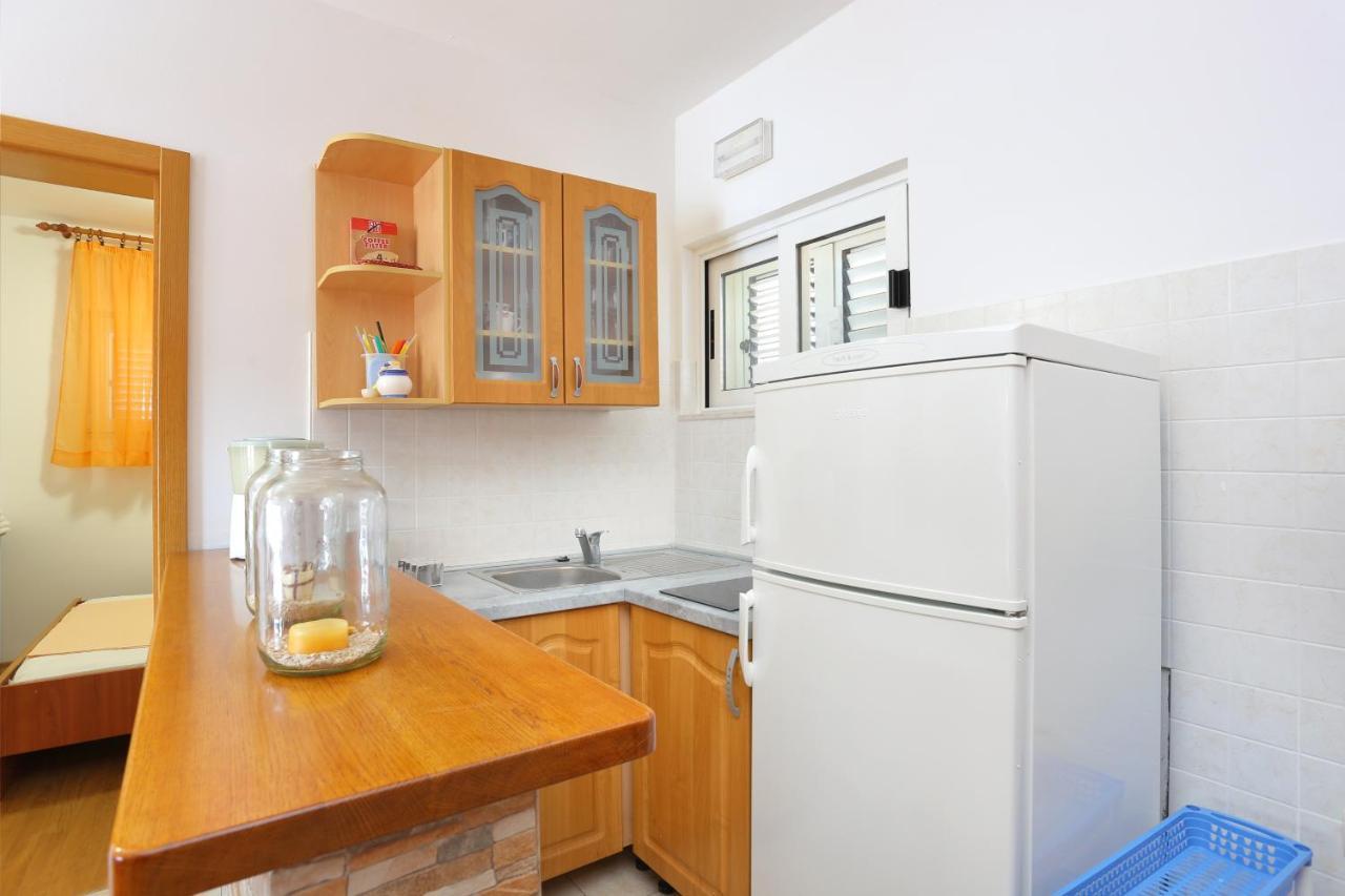 Apartments By The Sea Seget Vranjica, Trogir - 13771 외부 사진