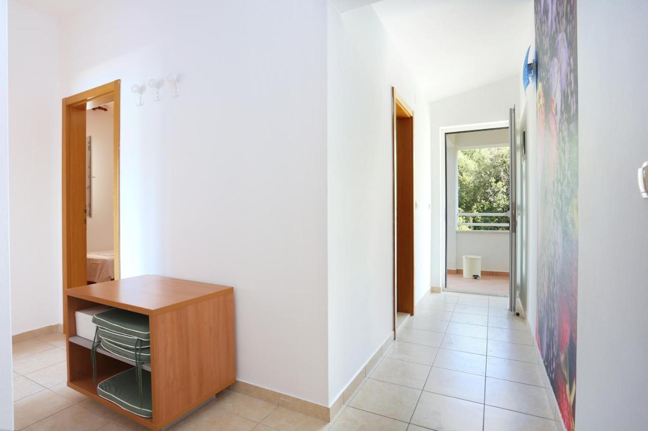 Apartments By The Sea Seget Vranjica, Trogir - 13771 외부 사진