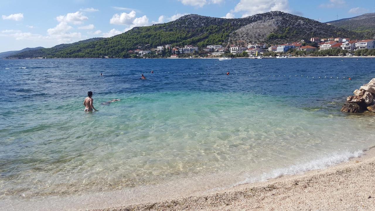 Apartments By The Sea Seget Vranjica, Trogir - 13771 외부 사진